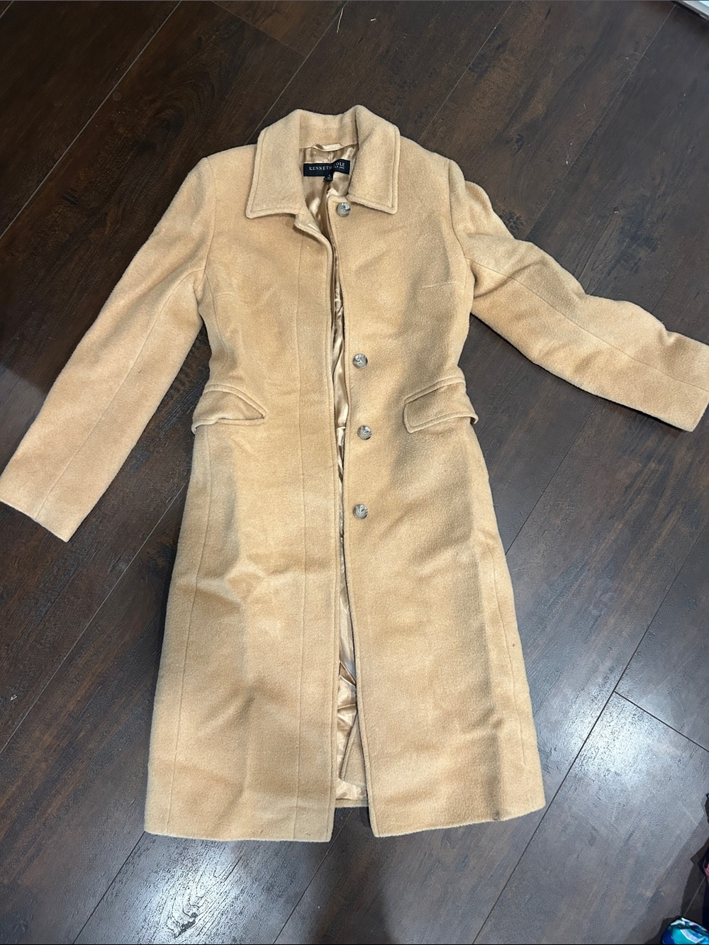 Kenneth Cole Vintage Camel Tan Long Coat Button Front Minimalist Classic